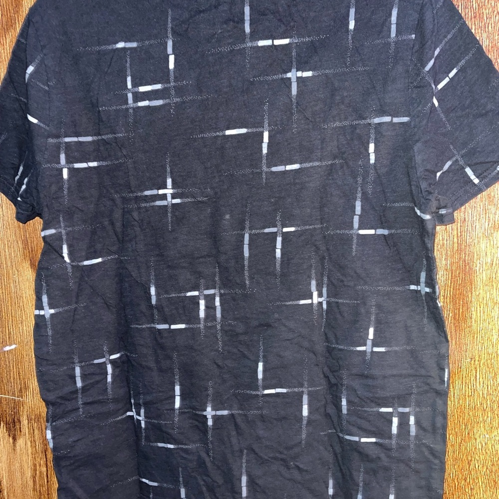 Graphic t-shirt - Picture 3 of 3